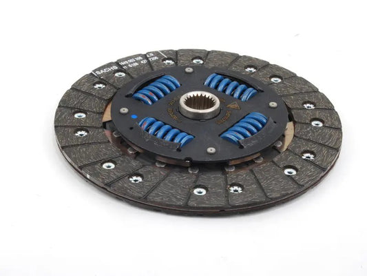 Clutch kit contains: Clutch plate, Pressure Plate and Release bearing. | 99611601532